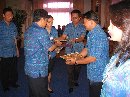 PENYERAHAN SK CPNS DARI TENAGA HONORER