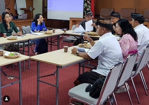 Keseimbangan Reward dengan Punishment