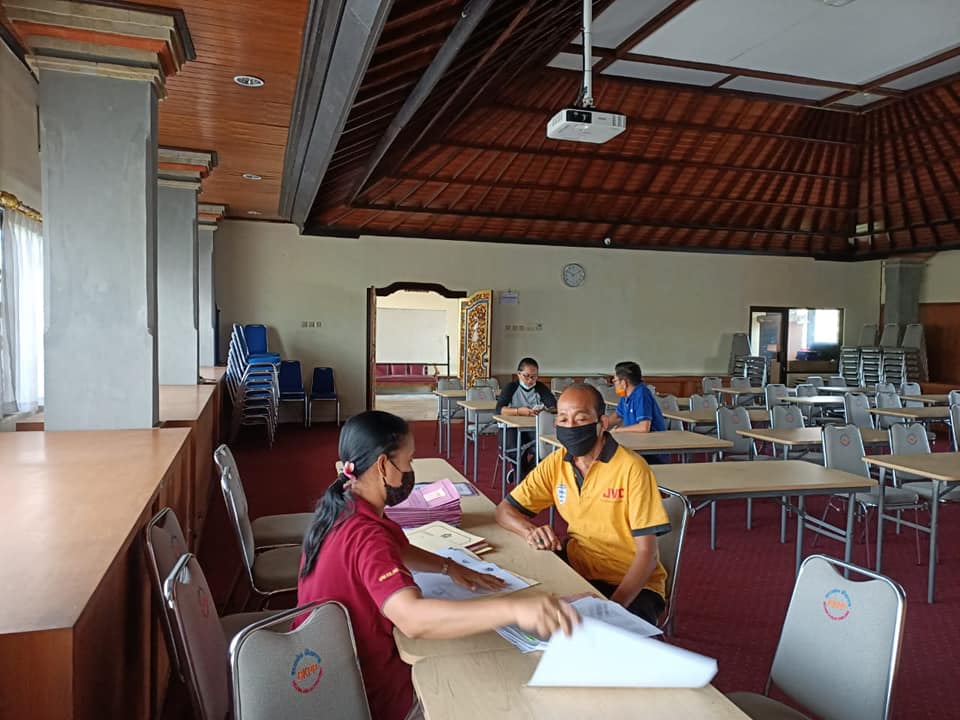 Penyerahan SK Kenaikan Pangkat