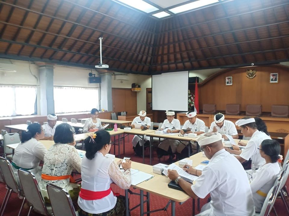 Pertimbangan Hukuman Disiplin PNS