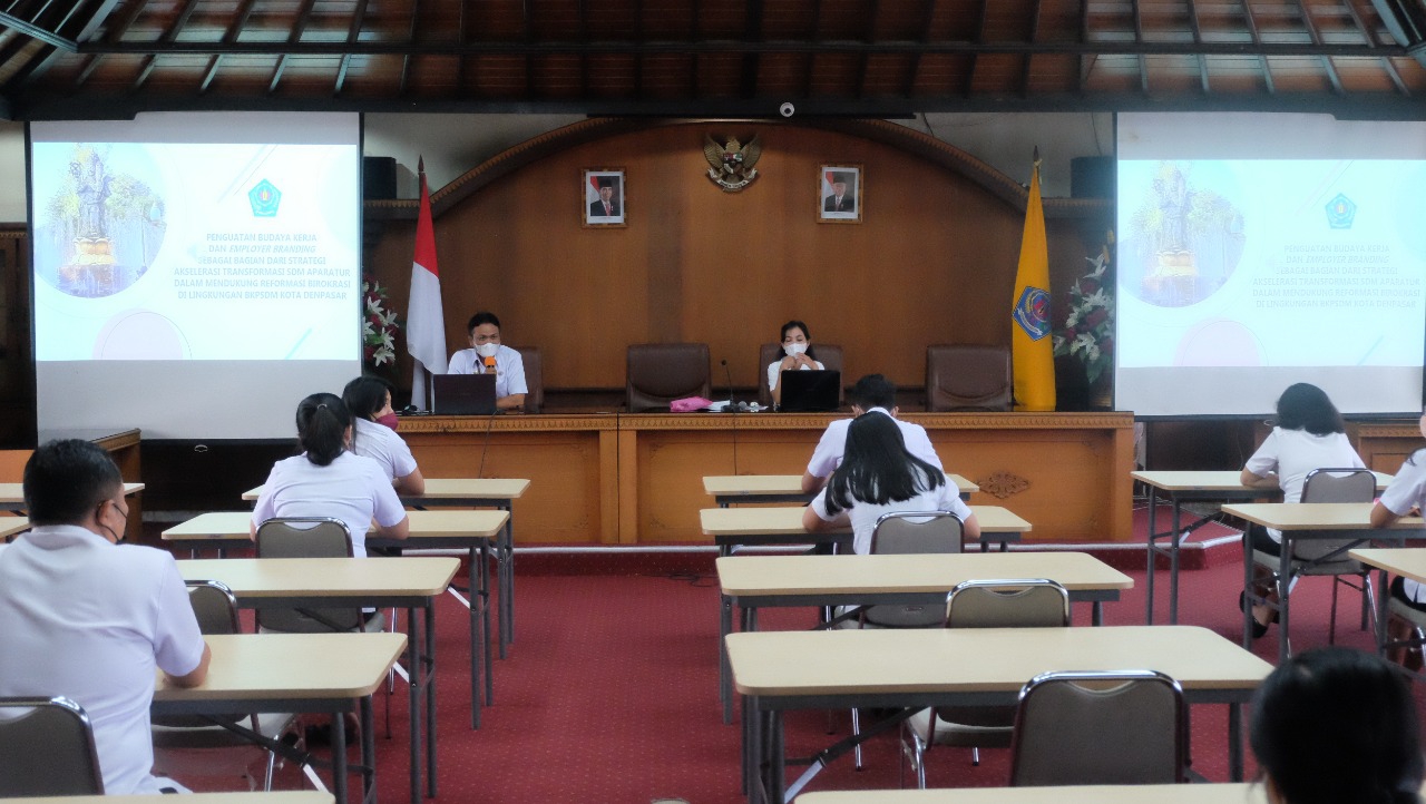 Sosialisasi Budaya Kerja Sewakadarma dengan mengacu pada Core Values “ASN BerAKHLAK”.